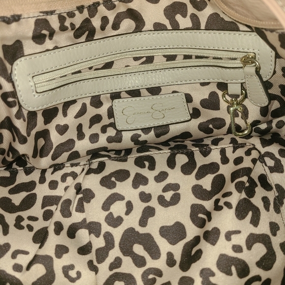 Jessica Simpson Bag/Wallet set - Picture 5 of 13